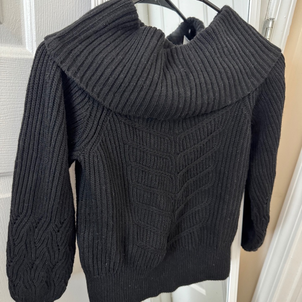 Off-the-Shoulder Cable Knit Sweater